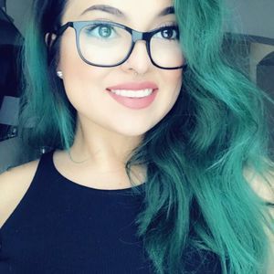 Meet your Posher, Malorie